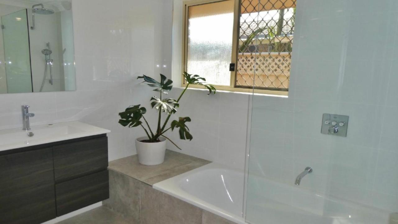 25 Admiralty Court, Yamba Villa Bagian luar foto